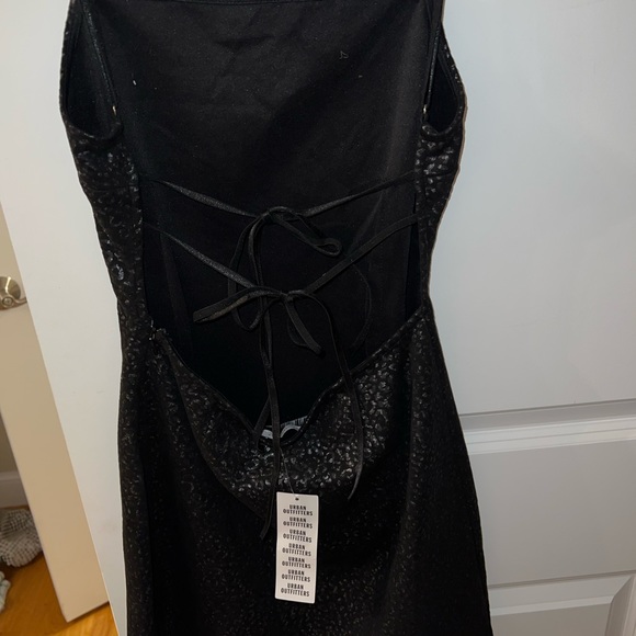 Urban Outfitters printed black dress size Small - Picture 2 of 3